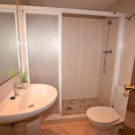 Service - Leonor 2º 2ª Apartman Calafell